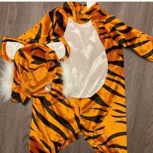 Tiger tot costume spirit halloween 0-6months